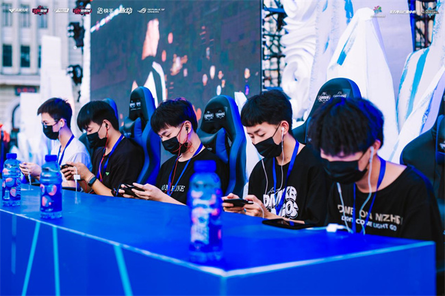 给了灰熊过 给了灰熊过